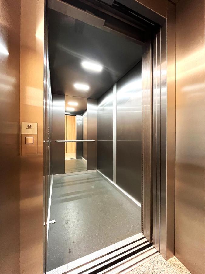 Mieszczanska Apartment ~ Self Check-In 24H ~Parking And Lift Wroclaw Exterior photo